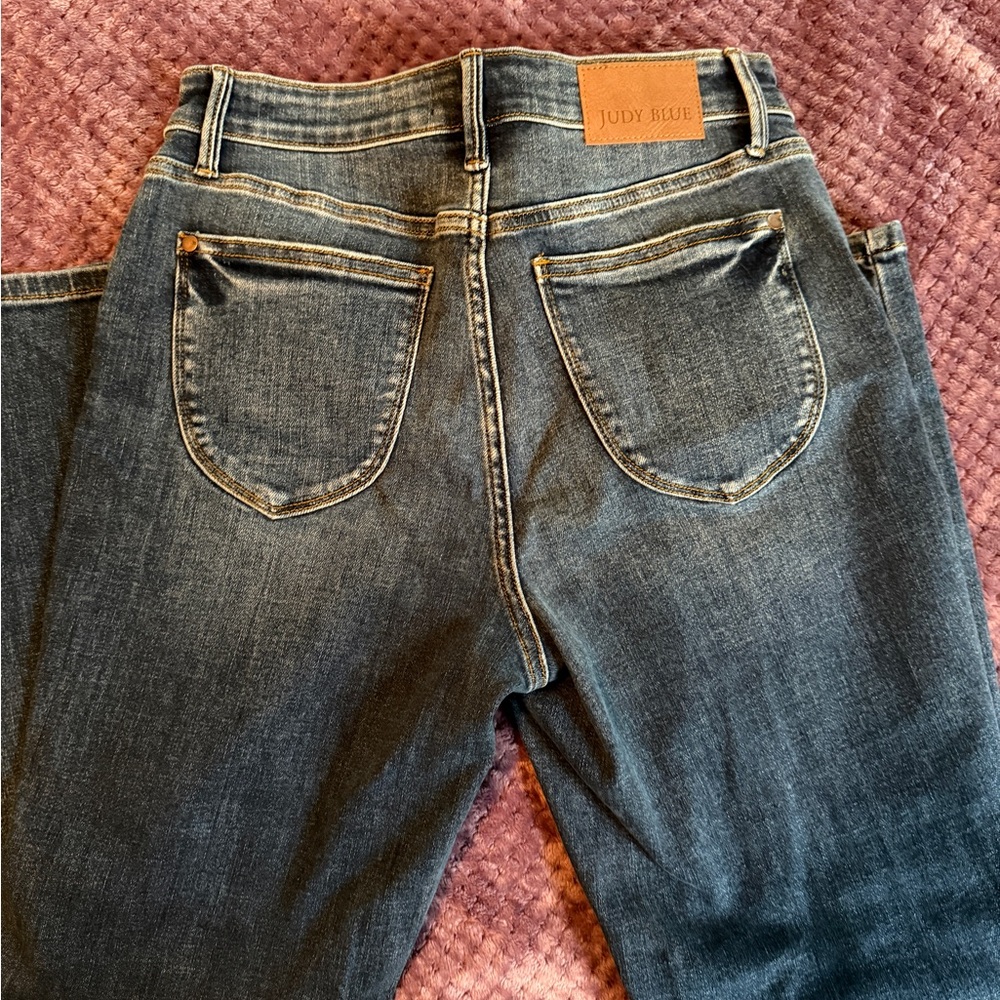 Judy Blue Slim Fit 7/28 Jeans - Picture 4 of 5